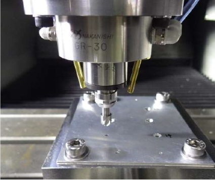 铝复合材料钻孔电主轴.jpg 铝复合材料钻孔电主轴.jpg