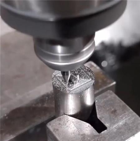 HES510增速刀柄加工案例.jpg HES510增速刀柄加工案例.jpg