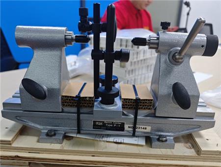 RSK高精密偏摆仪.jpg RSK高精密偏摆仪.jpg