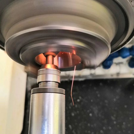 主轴锥度研磨.jpg 主轴锥度研磨.jpg