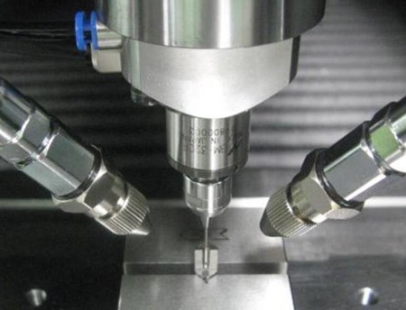 <a href='/zouxinjigaopinx.htm' class='keys' title='点击查看关于高频铣的相关信息' target='_blank'>高频铣</a>主轴BM-320F.jpg